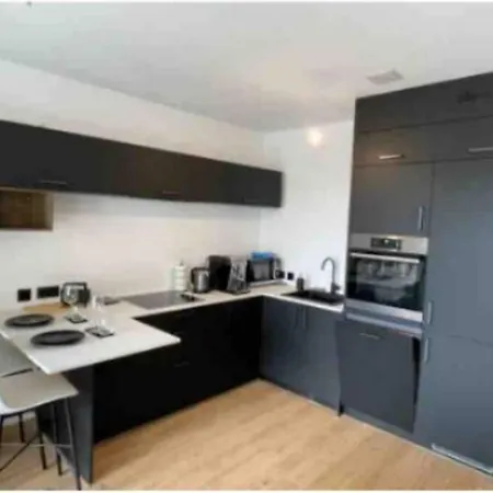 New In Center With Terrac And Parking * Luxemburg